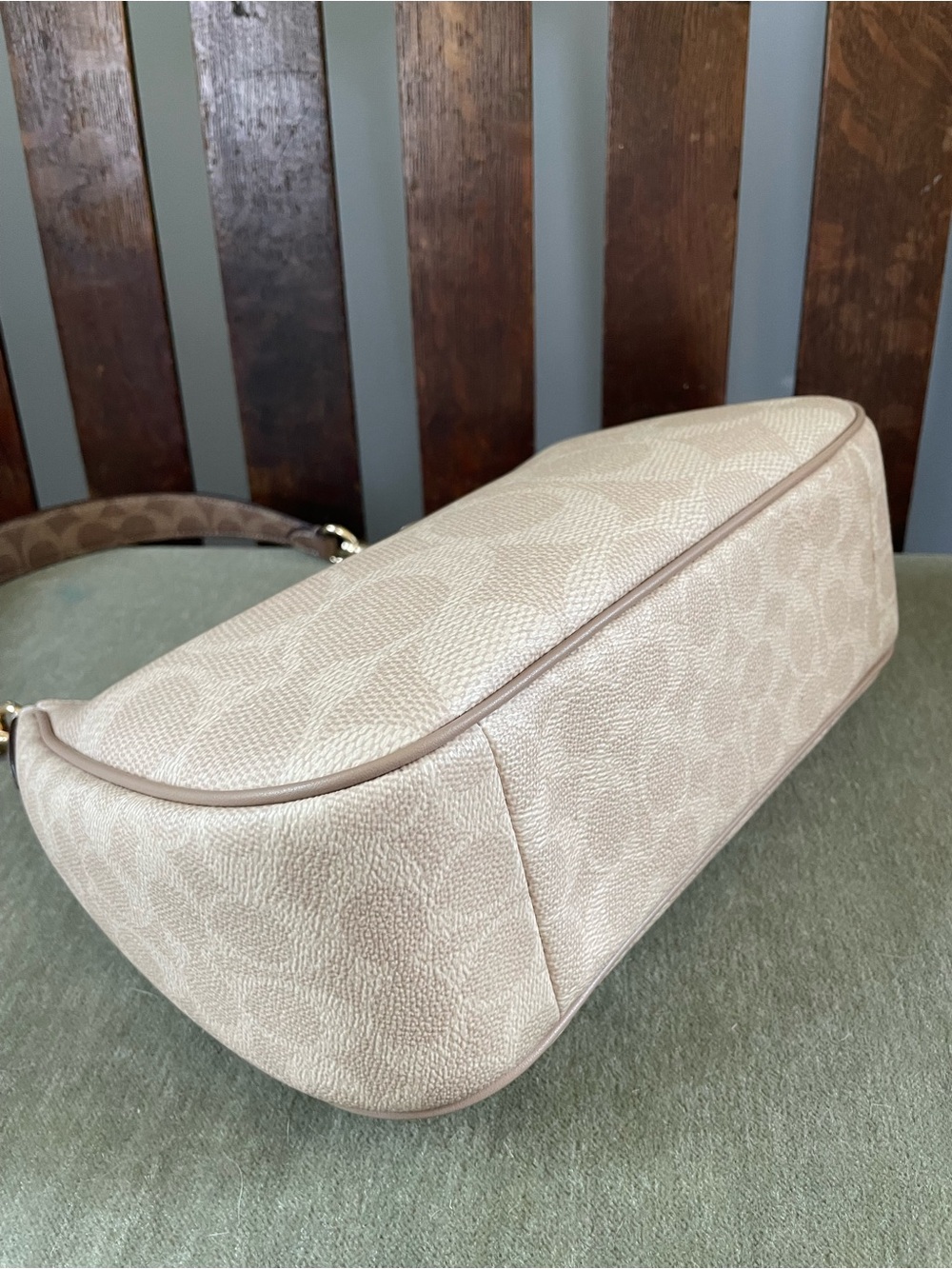 COACH Teri Hobo Signature canvas in sand / tan with gold hardware / CAA69 - Picture 6 of 10